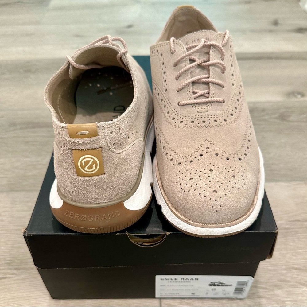 Cole Haan 4.Zerogrand Oxfords, Size 9, Mortar (Beige) Color, Barely Used!!